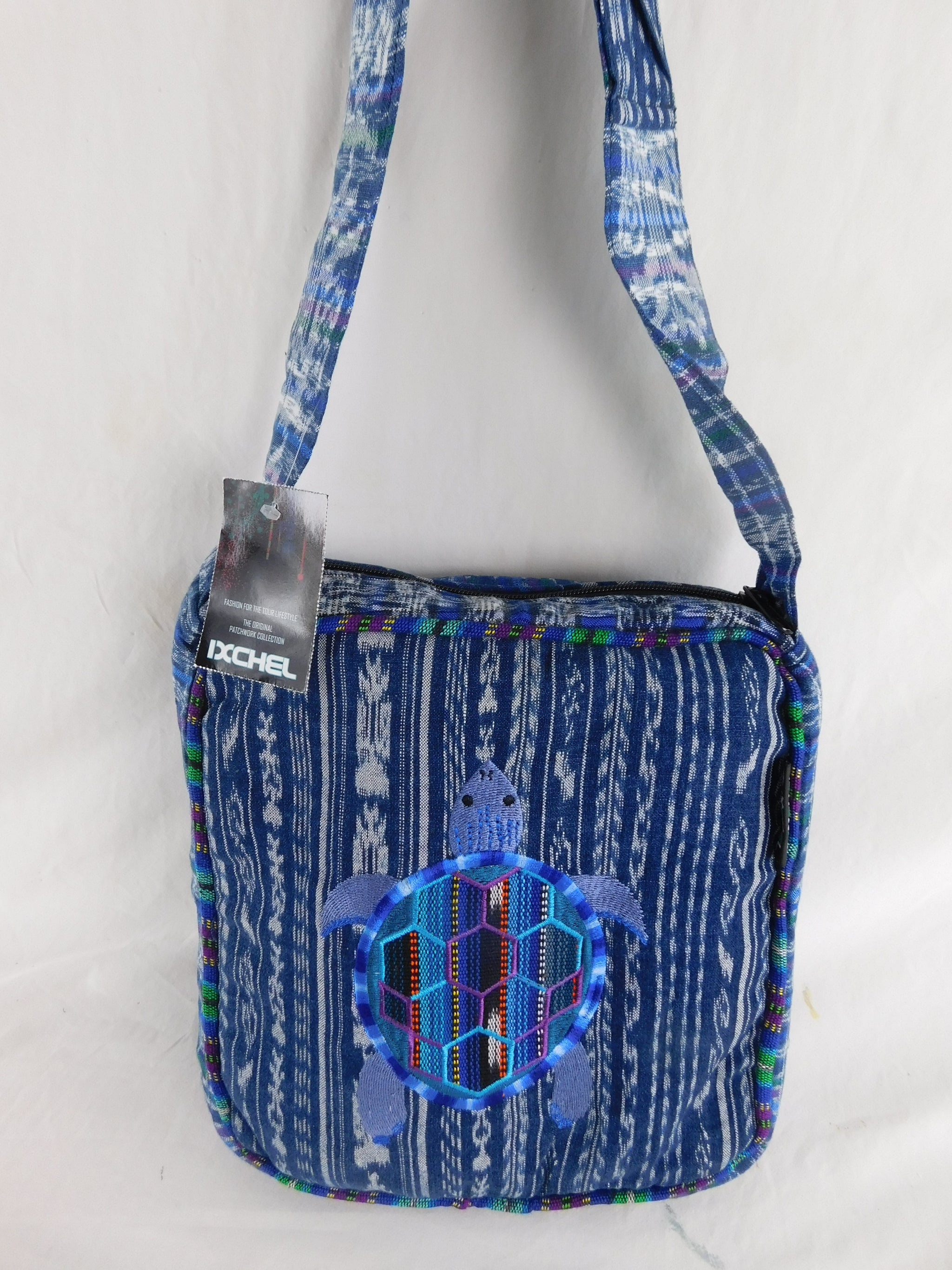 Hand-Woven Terrapin Bag  in native cotton